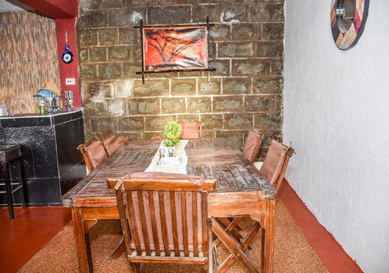Villa Ole Munyak-4 Bed House On The Hill Naivasha Esterno foto